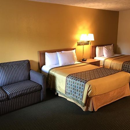 Budget Host Inn Sandusky Exterior photo